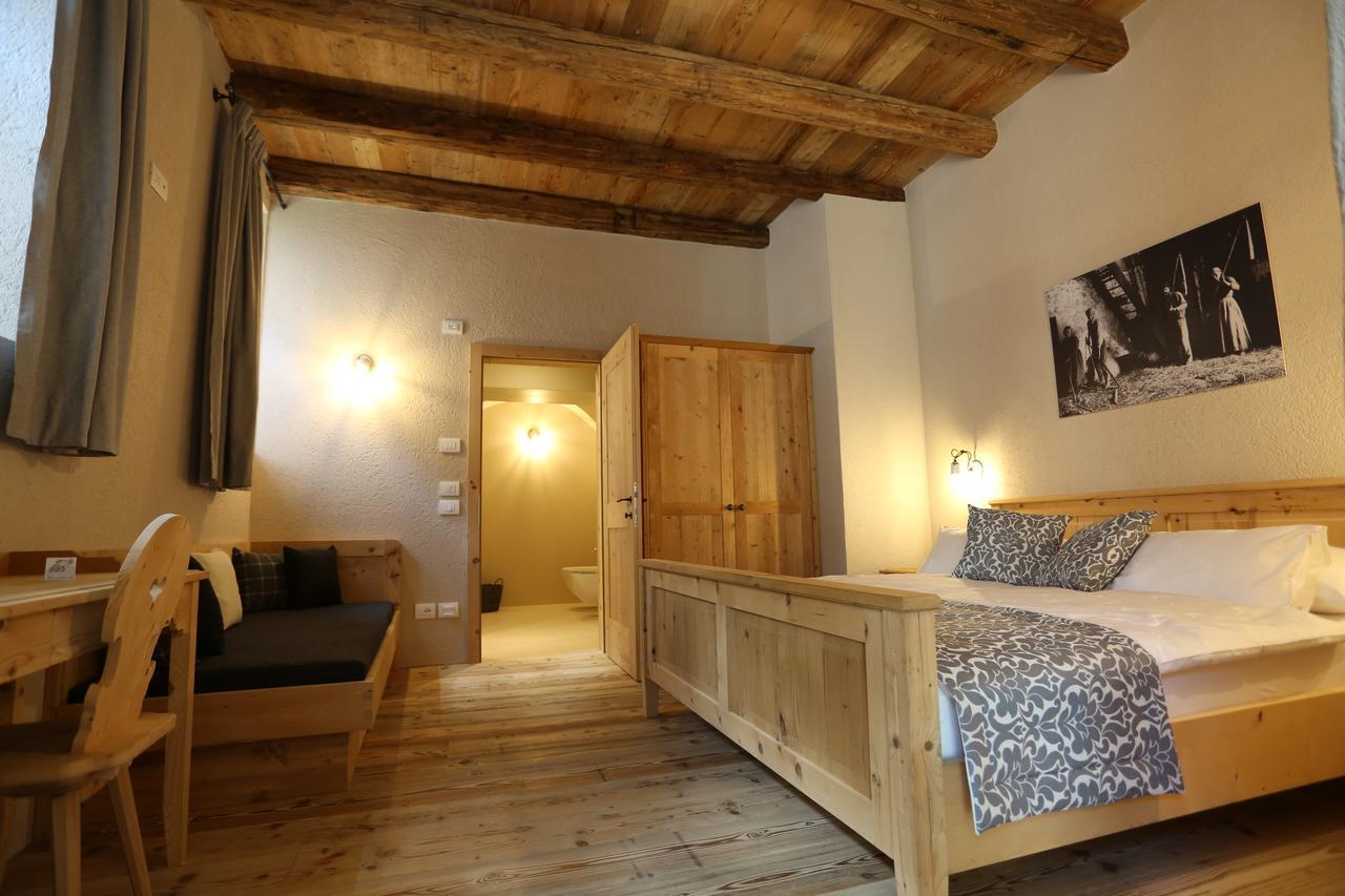 Agritur Ciastel Villa Sanzeno Kültér fotó