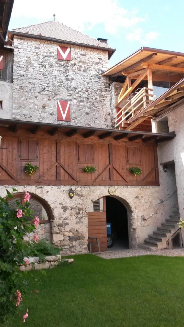 Agritur Ciastel Villa Sanzeno Kültér fotó